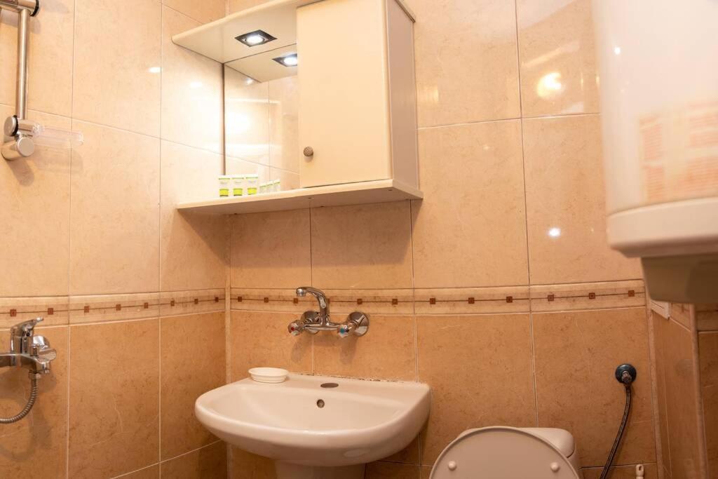 Convenient 1-Bedroom Flat Next To Harmanite Beach Sozopol Exterior foto